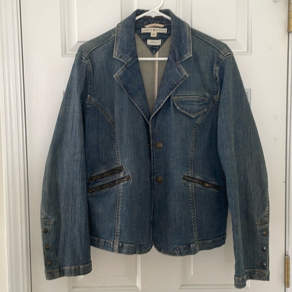 Women’s vintage Tommy Hilfiger Denim jacket/blazer